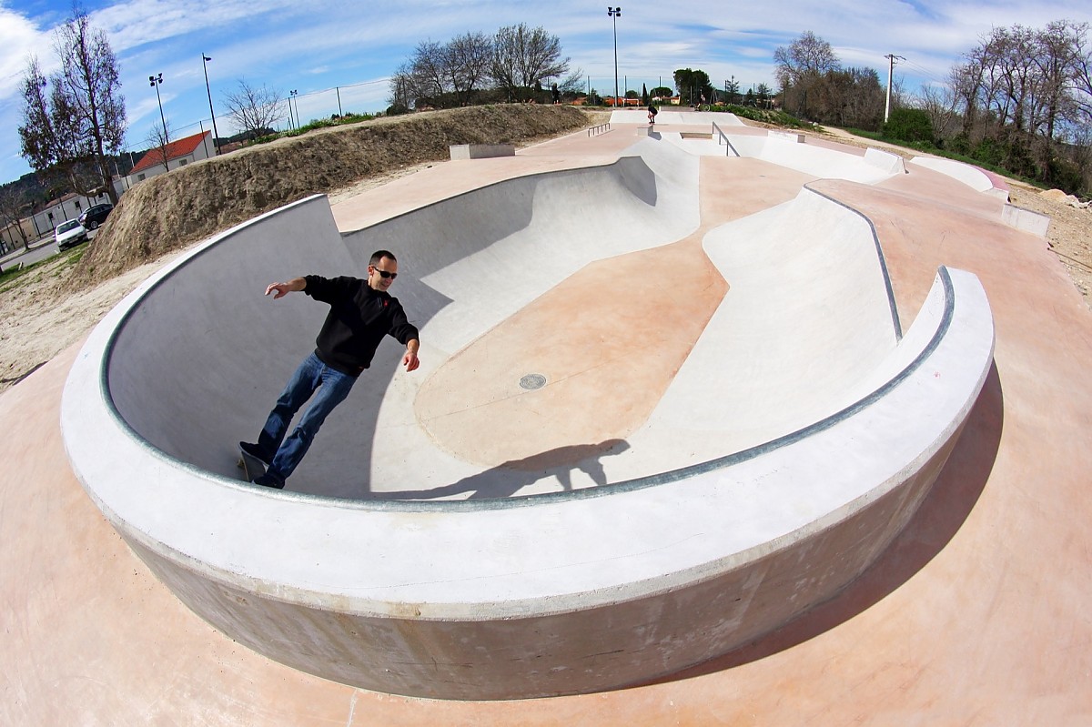 Simiane-Collongue skatepark